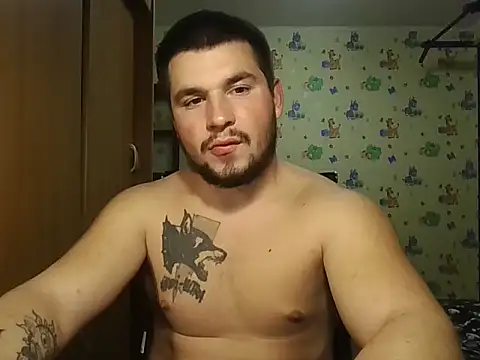 chiraq1945 online show from November 10, 6:35 pm