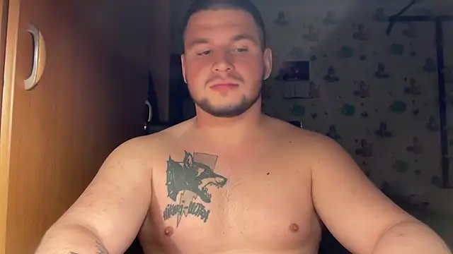 chiraq1945 online show from April 4, 7:22 pm