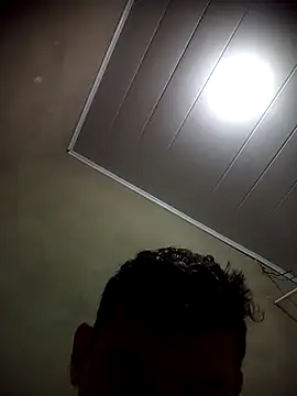 Henriquepauzao10 online show from February 24, 8:09 pm