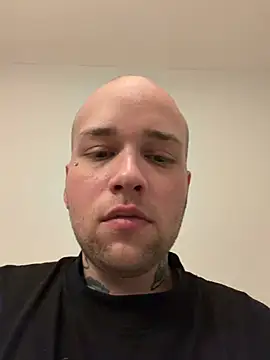 robin bones online show from July 14, 7:01 am