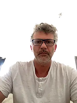 max219 online show from April 20, 3:58 pm