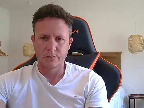 TroyDieselXXX online show from December 5, 8:21 am