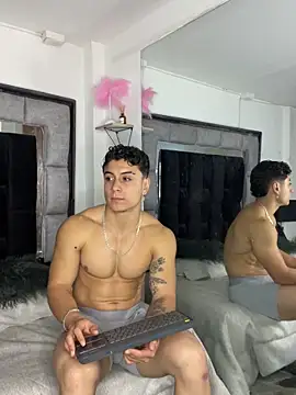 MR MUSCLE online show from December 18, 1:07 pm