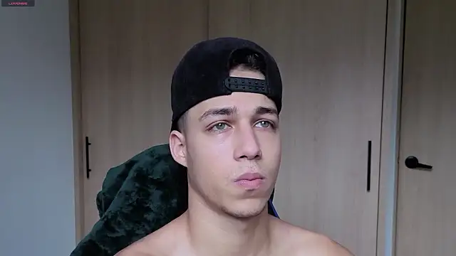 orionblaze69  online show from March 17, 8:22 pm