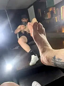 crazybarber69 online show from September 19, 6:47 am