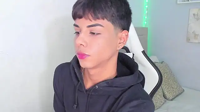 Thomas wil online show from October 29, 7:11 am