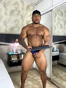 Travis lenox  online show from October 26, 2:57 am