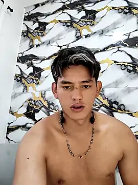 Hiroshi Shen online show from November 28, 11:34 am