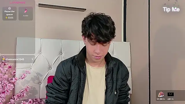 Axel  Evans online show from October 7, 12:20 pm