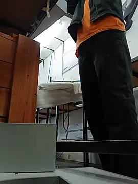 GhostYangempela online show from November 11, 11:48 am