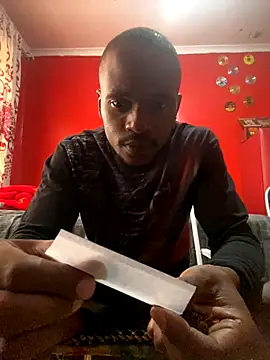 BaggyDirt online show from November 11, 10:20 am