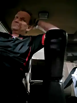 Snapshot of wallacelegend chatting on September 8, 9:03 pm wallacelegend online show from September 8, 9:03 pm