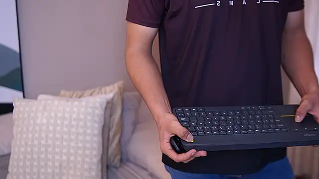 Ethan occonor online show from October 8, 12:31 pm