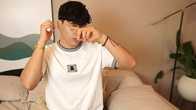 Ethan occonor online show from October 15, 11:29 am