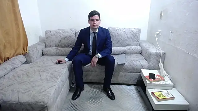 Victor Maitland online show from March 3, 3:47 am