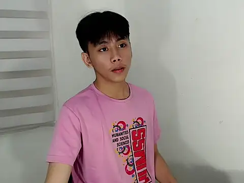 ynotyu online show from October 8, 9:08 pm