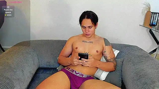 Maximiliano scoott   online show from April 5, 9:22 pm