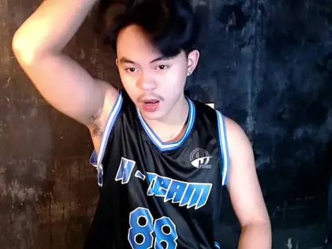 urguy toshi online show from September 20, 2:44 am