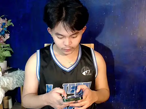 urguy toshi online show from October 9, 4:28 am