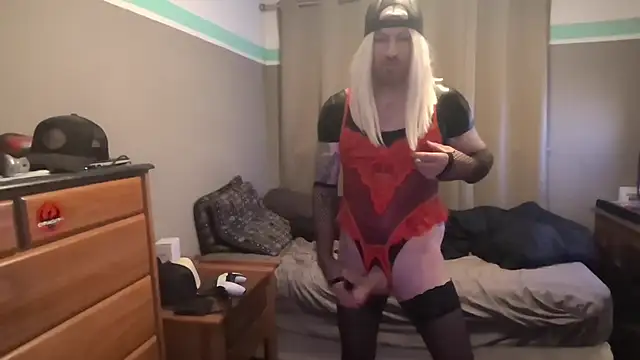 Snapshot of MotoXrideR28 chatting on October 4, 4:17 am MotoXrideR28 online show from October 4, 4:17 am