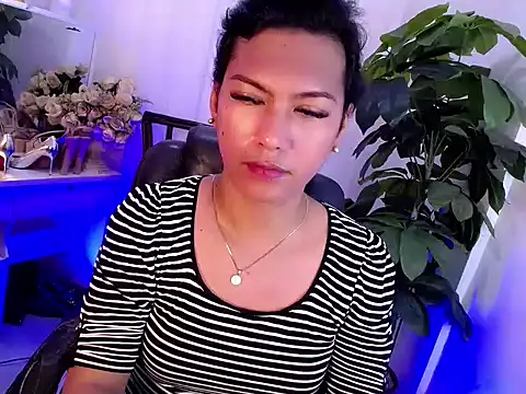 Queensabbyvee online show from September 29, 1:48 am