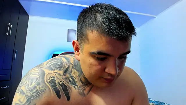 thiago  cp01 online show from December 16, 5:58 am