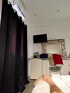 m702d-gr online show from April 9, 3:18 pm