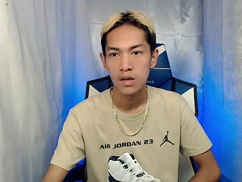 riks tyler online show from January 18, 6:48 am