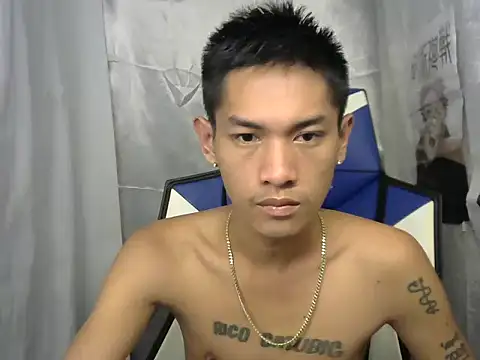 Snapshot of riks_tyler chatting on September 21, 3:34 pm riks tyler online show from September 21, 3:34 pm