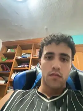 aavrdvh33 online show from October 27, 9:06 pm