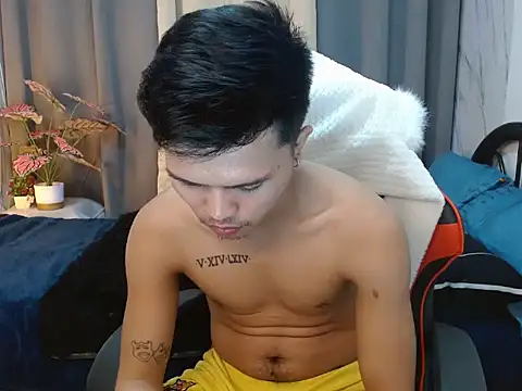 YourNaughtyTwink 69 online show from March 9, 8:47 pm