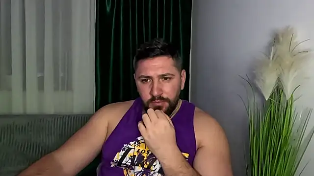 Gold Alpha Boy online show from March 15, 7:09 pm