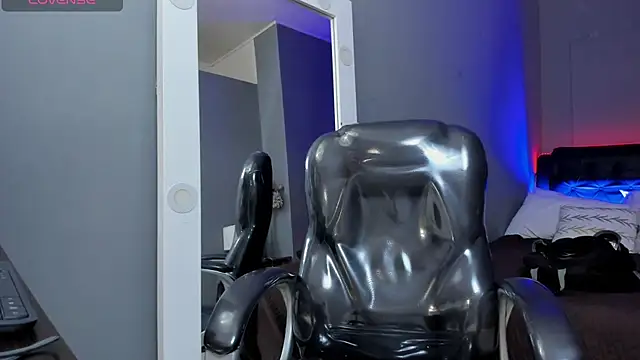 Snapshot of Jhon_snow22 chatting on September 22, 1:54 pm Jhon snow22 online show from September 22, 1:54 pm