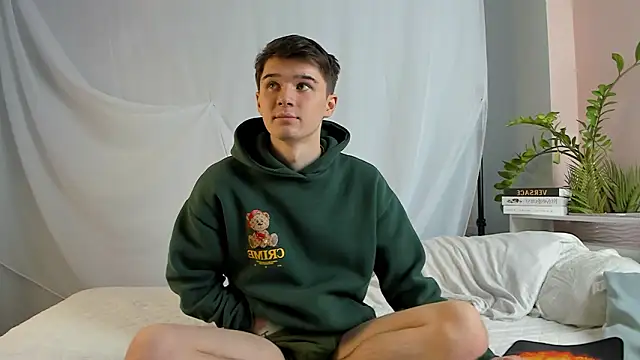 SherlockMax online show from March 25, 6:45 pm