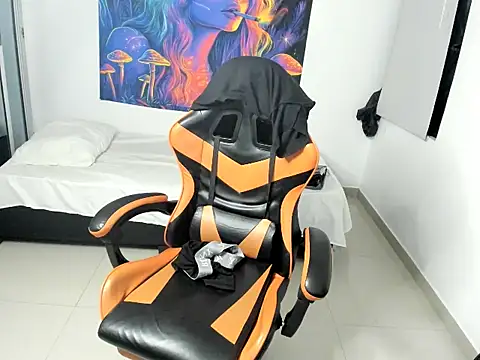 jeanfran ferrer online show from October 11, 8:24 pm