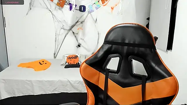 ashlan king online show from October 27, 2:58 am