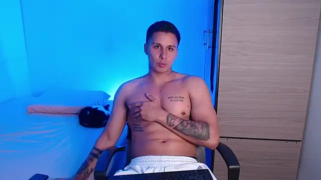 valentinosex1 online show from February 11, 12:26 am