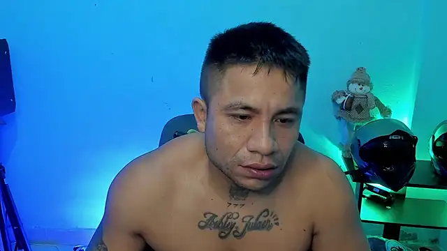 zeus 7777 online show from April 9, 10:10 am