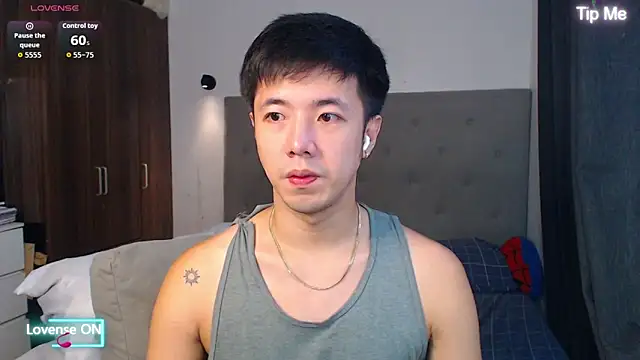 Addictiveboi online show from December 17, 2:52 am