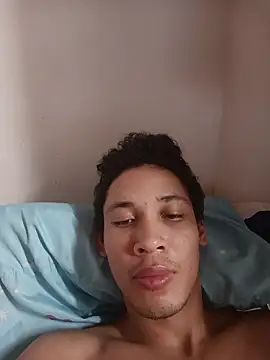 RuiMaddoox online show from October 31, 4:21 pm