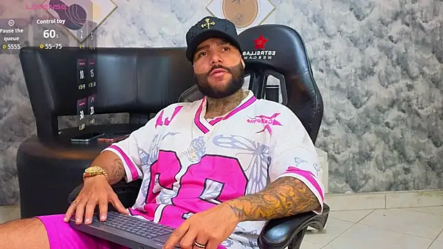 Apolo rousse1 online show from February 4, 11:44 pm