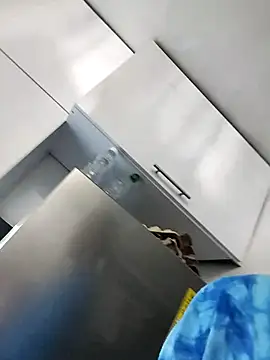 andrew colleman online show from November 27, 5:05 pm