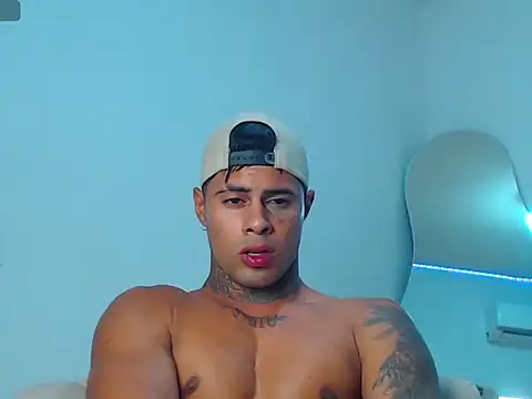 seth bllack1 online show from April 18, 5:53 am