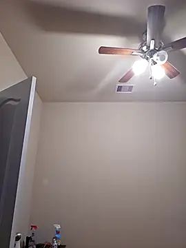 Lb228w online show from November 26, 12:35 am