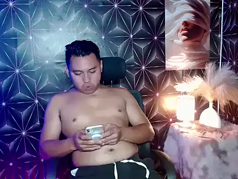 BicuriousExploer online show from January 10, 11:42 pm