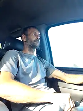 Hungwell1515 online show from April 2, 12:57 pm