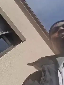 sex-machanic online show from December 3, 6:41 am