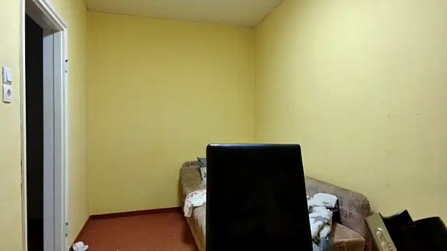 k74robert online show from April 15, 7:03 pm