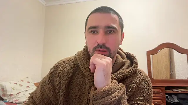 Hard to Obey online show from January 31, 7:11 pm