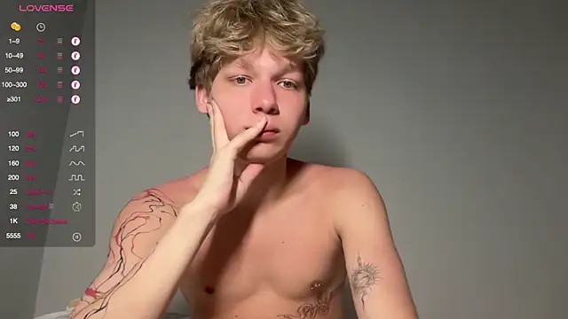 walter cute online show from February 20, 9:49 pm